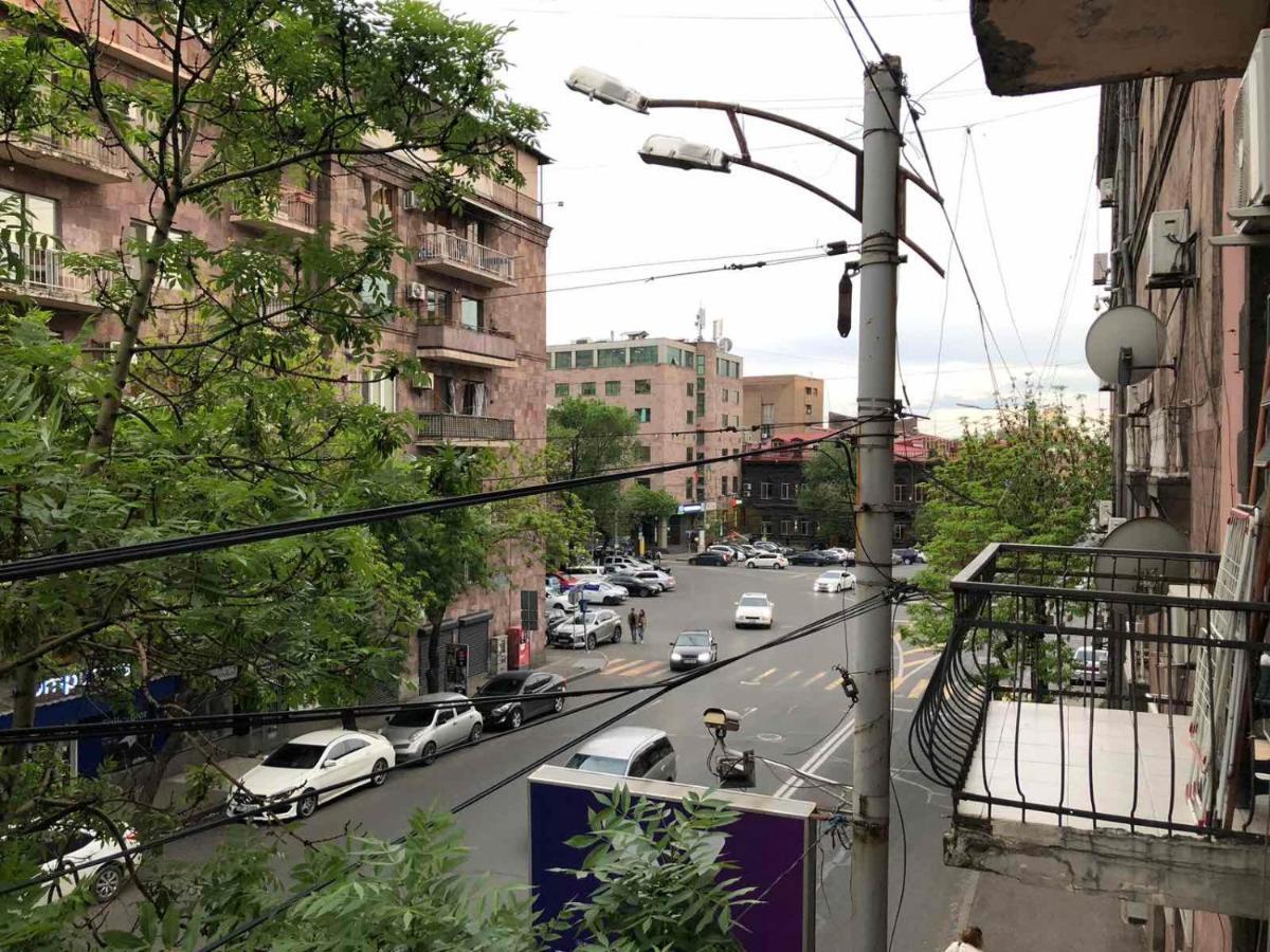 Квартира В Самом Центре Еревана Apartment Exterior photo